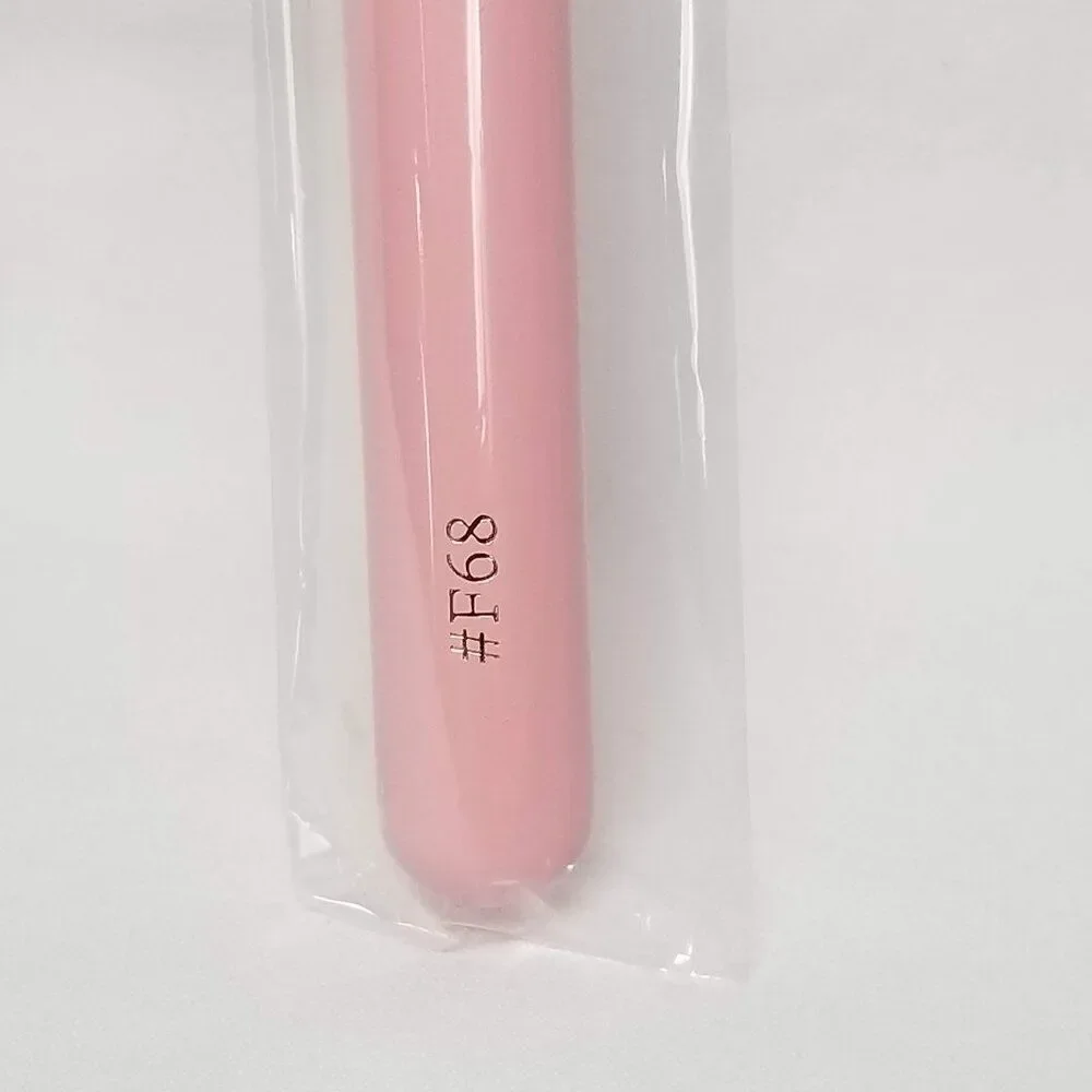P.Louise - F68 Brush